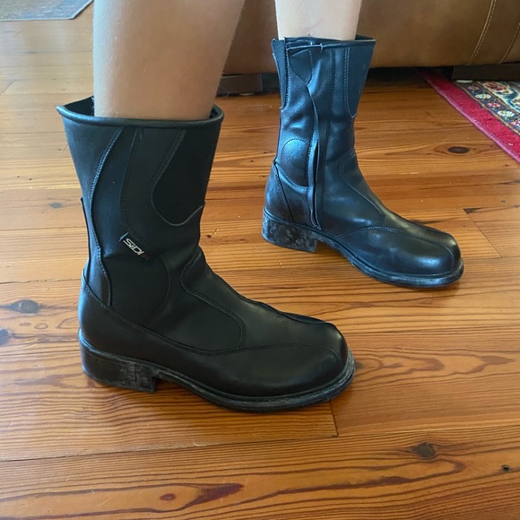 Sei motorcycle boots. Size 8 - Picture 4 of 4